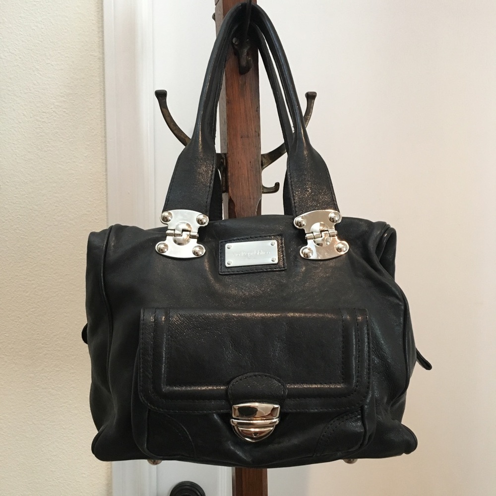 Via Repubblica Black Leather handbag.